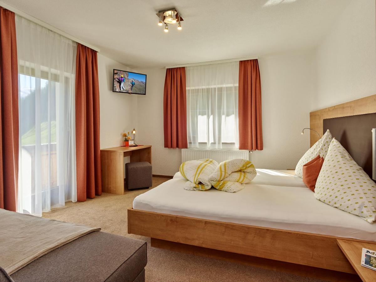 Fremdenpension Alpenruhe Sölden Exterior foto