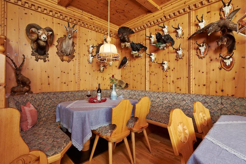 Fremdenpension Alpenruhe Sölden Habitación foto